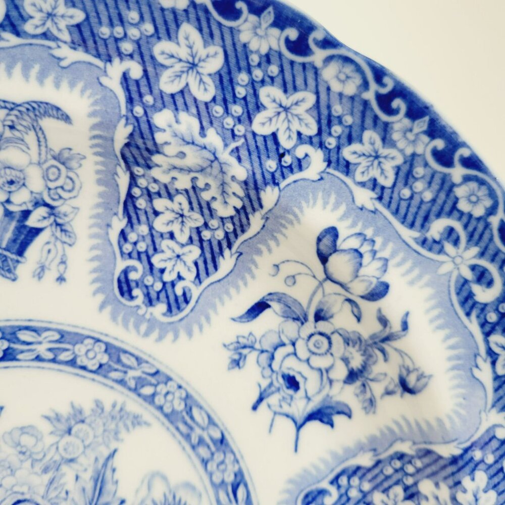 Vintage Spode Filigree Blue & White 10" Plate, Floral Rim & Basket Center, Copel - Picture 4 of 12